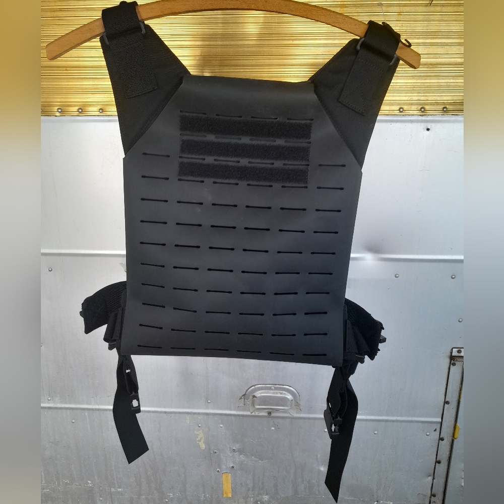 Grey Ghost Gear Plate Carrier